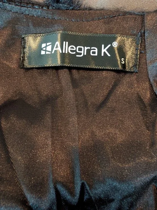 Faux fur cropped jacket - Black - Small - Picture 3 of 5